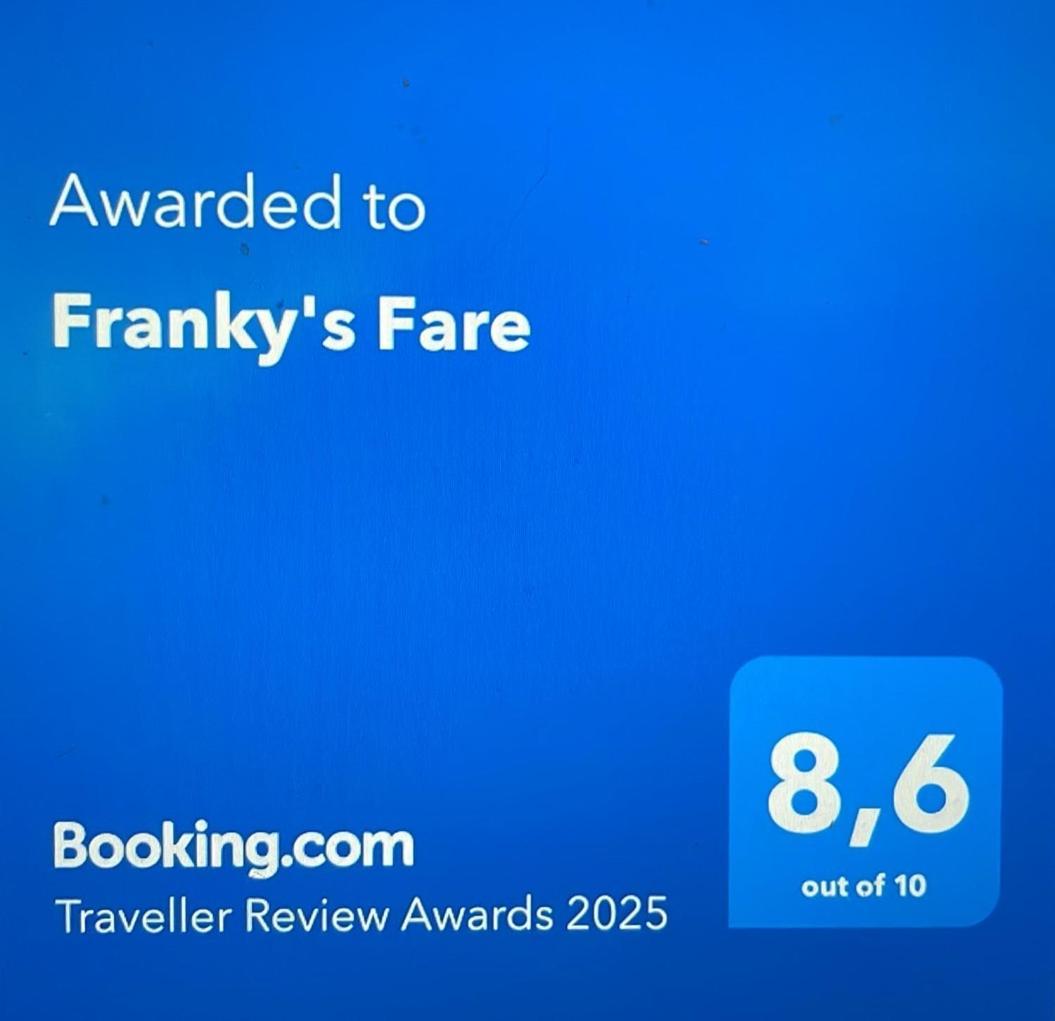 Franky'S Fare Villa Bagian luar foto
